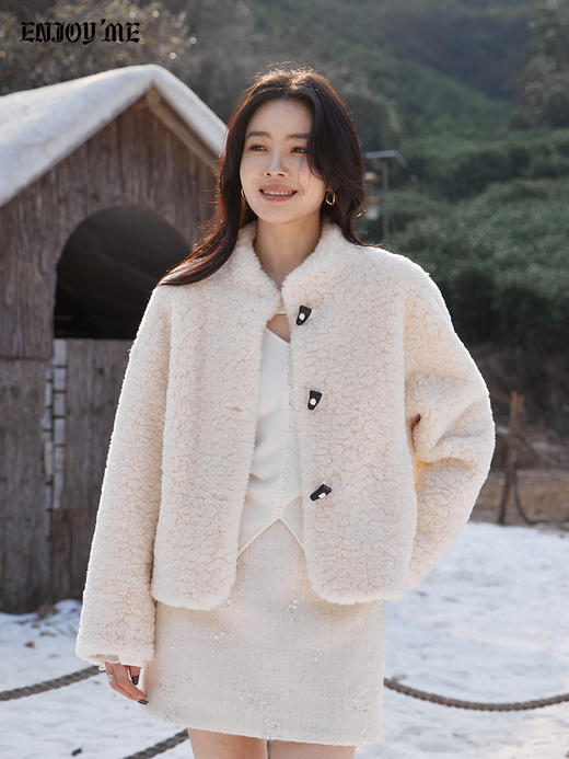 【门店同款】ENJOY冬季“暖冬软糖”舒芙蕾外套 168693074 商品图1