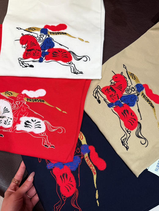 爆款🔥𝐛𝐛𝐫新禧贺岁短袖T恤𝟐𝟔马年生肖限定122007 商品图11