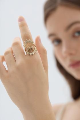 SOL DE VERANO 丽池皇冠粗菱戒指