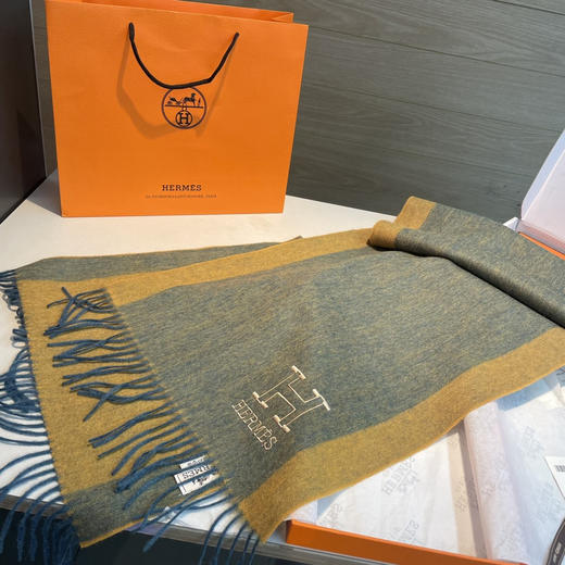 秋冬特惠💰330 爱马仕男女同款双面围巾 商品图4