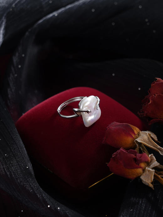 子佩集【守护拥抱】银S925珍珠惜王妃戒指【SPR0480002】13*17mm巴洛克方块手2512 商品图6