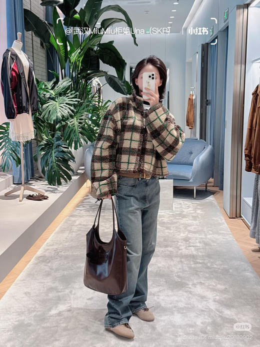 1224-6 排他性独家圆正 miu羊毛摇粒绒 箱式短款廓形外套 轻盈保暖 小泰迪大衣 商品图12