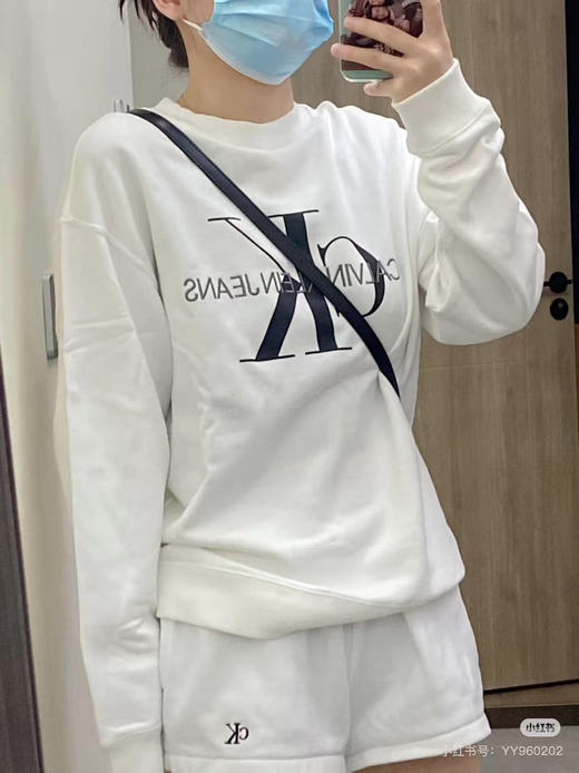 CK 圆领卫衣。男女同款 自己备注号码 商品图0