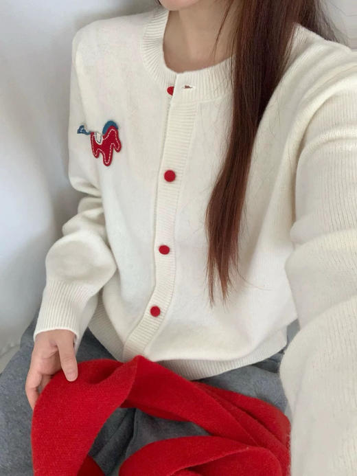 “马上有钱”刺绣小马趣味复古针织羊毛混纺开衫毛衣 商品图7