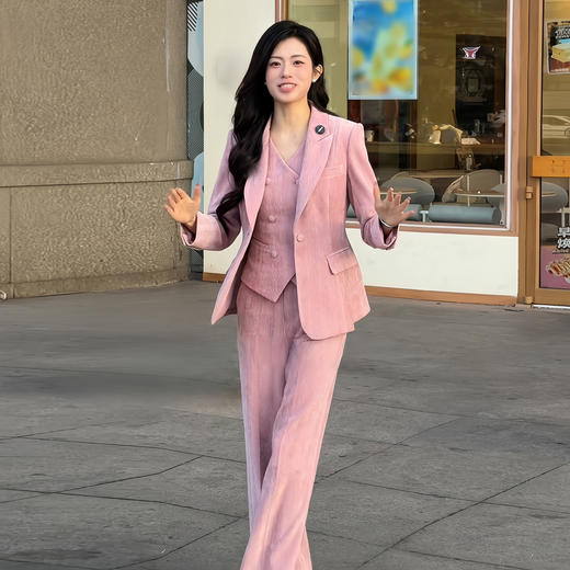 法小曼*子珍专款/粉色主持人西装三件套气质职场主持穿搭 商品图4
