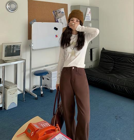 老米优品🎈高品质！韩里韩气，一条过冬《100%棉🍂加绒弯刀小窄腿直筒牛仔裤》微拖地，密密绒里温暖舒适，显瘦绝绝子！K251224A 商品图9