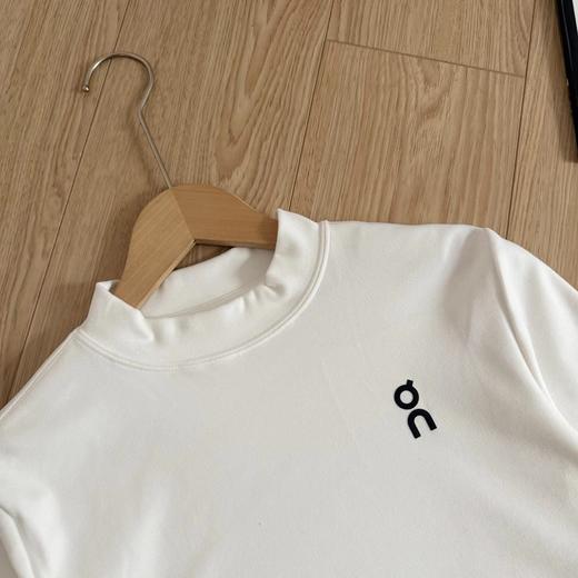D122484基础简约logo标识秋冬半高领德绒长袖打底衫 商品图6