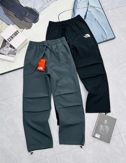 D122471防水防风松紧腰抽绳设计冲锋加绒裤 商品图0