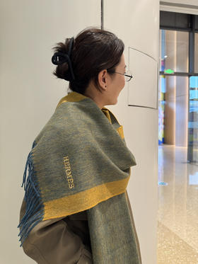 秋冬特惠💰330 上新！Hermes · 爱马仕男女围巾，大H难得一见的温柔配色