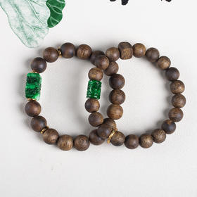 xy0657沉香+翡翠手串