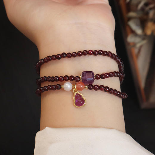 【流光·三圈石榴石紫水晶葫芦手链】敦煌福泽天然酒红石榴石手串女三圈葫芦吊坠水晶手串 商品图9