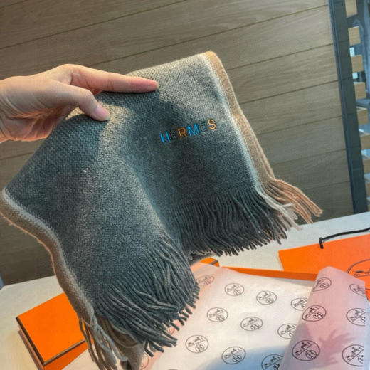 秋冬特惠💰350 爱马仕男女同款高端羊毛针织围巾！可正式，可随意 商品图4