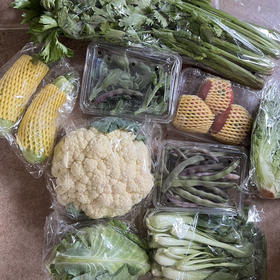 【京津冀包邮】蔬菜组合8-10斤左右，内含6-8种蔬菜，蔬菜种类随机，不可指定，介意者慎拍