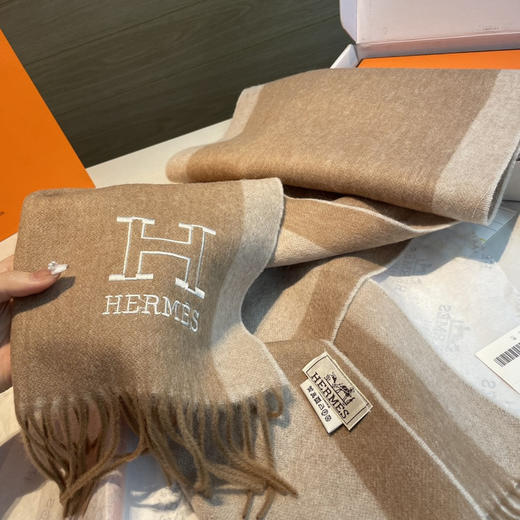 秋冬特惠💰330 爱马仕男女同款双面围巾 商品图4