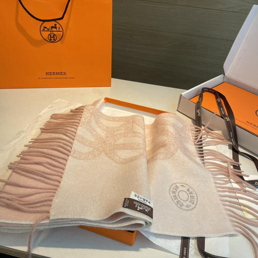 秋冬特惠💰320 爱马仕男女双面围巾 商品图4