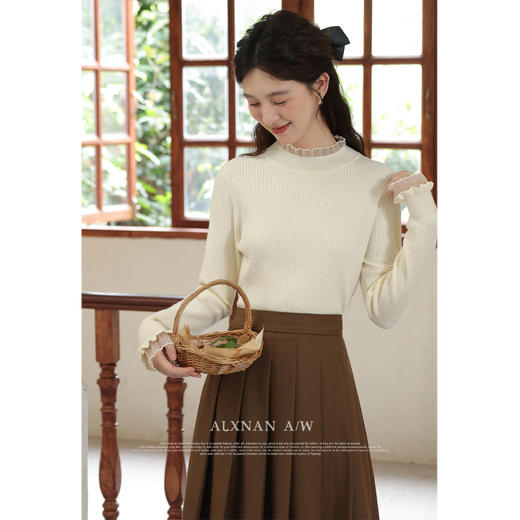 鹿向南「软糯糯」法式温柔针织衫女2025新款秋冬季小香风打底毛衣 商品图0