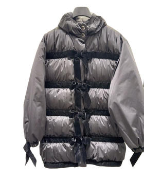 女款蝴蝶结羽绒服he025