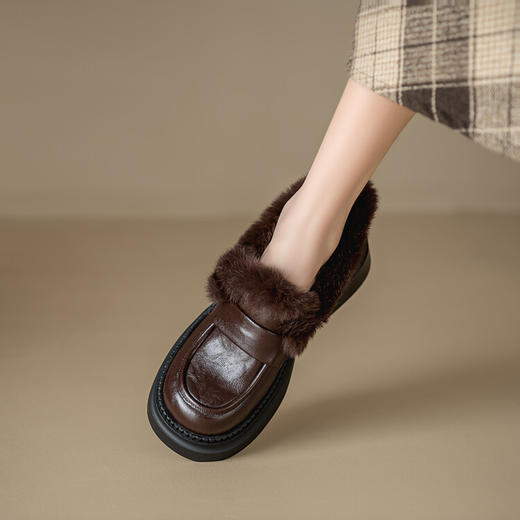 【预售5天】真皮厚底单鞋加绒乐福鞋女秋冬新款毛毛鞋百搭高跟小皮鞋XMN&3759 商品图4
