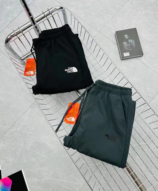 D122471防水防风松紧腰抽绳设计冲锋加绒裤 商品图2