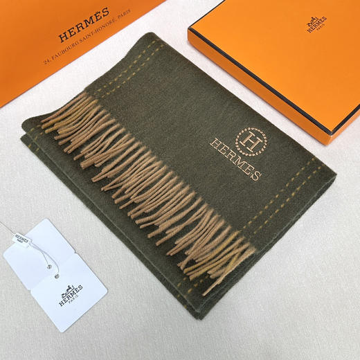 秋冬特惠💰300 HERMES🧣爱马仕围巾 巴黎时装展商务男士女士通用双面羊毛披肩 商品图3