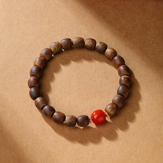 旭日高升南红沉香木手串 商品图1