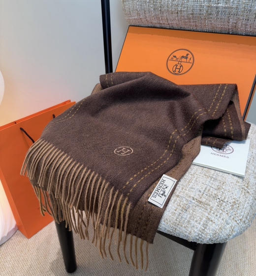 秋冬特惠💰300 Hermes · 爱马仕男女围巾，难得一见的温柔配色 商品图6