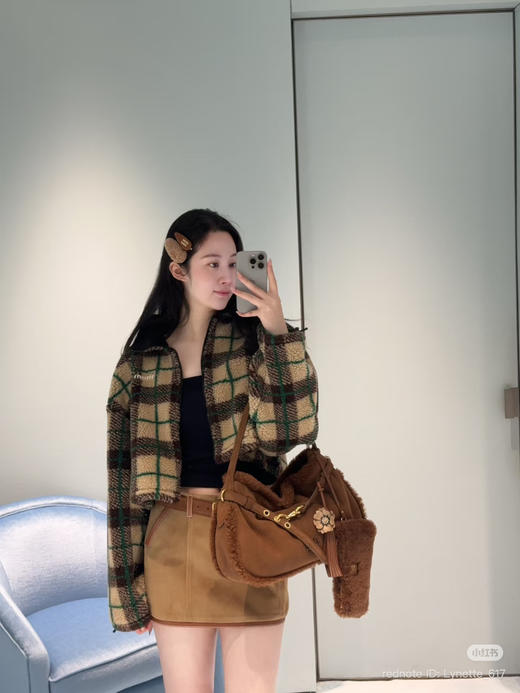 1224-6 排他性独家圆正 miu羊毛摇粒绒 箱式短款廓形外套 轻盈保暖 小泰迪大衣 商品图5