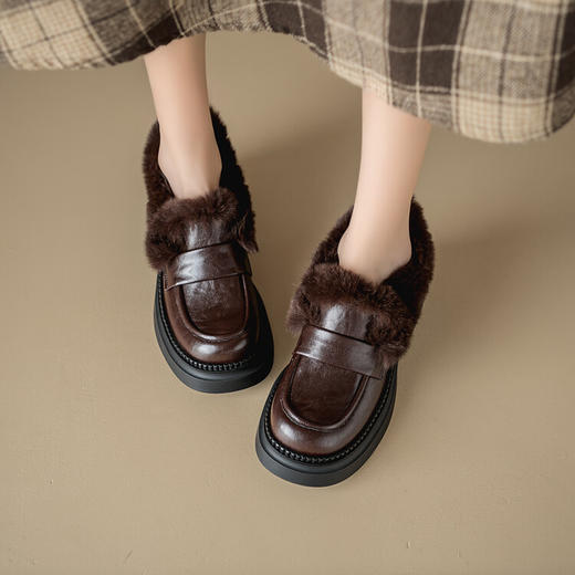 【预售5天】真皮厚底单鞋加绒乐福鞋女秋冬新款毛毛鞋百搭高跟小皮鞋XMN&3759 商品图3