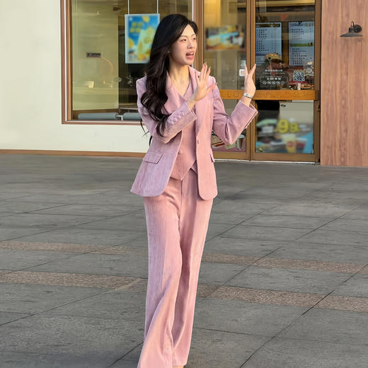 法小曼*子珍专款/粉色主持人西装三件套气质职场主持穿搭 商品图6
