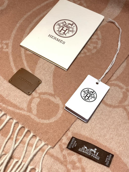 秋冬特惠💰350 爱马仕 巴黎时装展商务男士女士羊毛围巾 商品图7