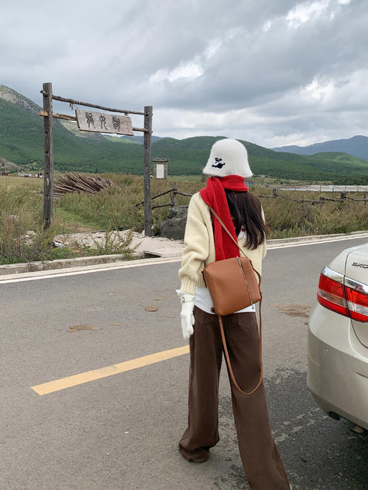 <曾小咸推荐>现货秒杀 ！微信超特价！2色复古卡通绣花毛衣 日常199.99 立减100 秒杀99.99！！ 商品图6