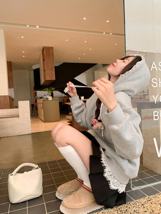 <曾小咸推荐>现货秒杀 ！微信超特价！蕾丝绣花加绒连帽卫衣 日常199.99 立减110 秒杀89.99！！ 商品图14