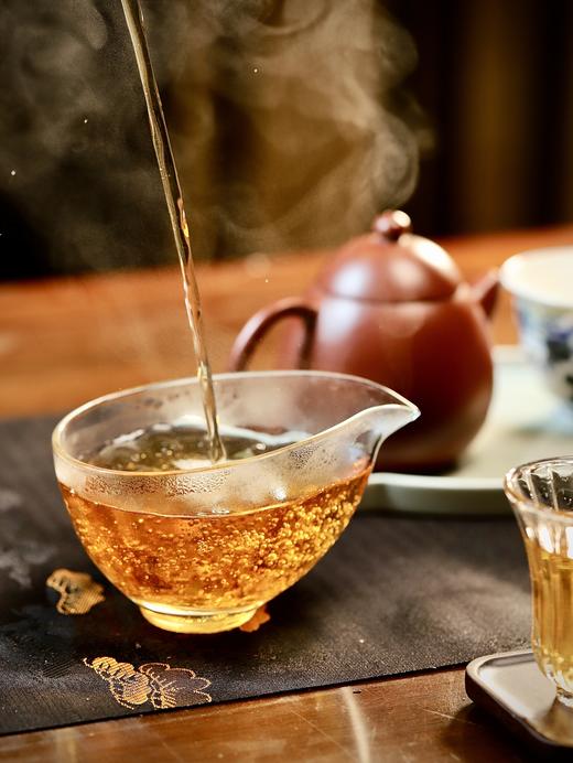 【高货好茶】【刮风寨】纯正2017年刮风寨小高杆古树料头春，总茶师宣哥严选刮风寨8号茶农:邓福江家原料！357克/饼 商品图3