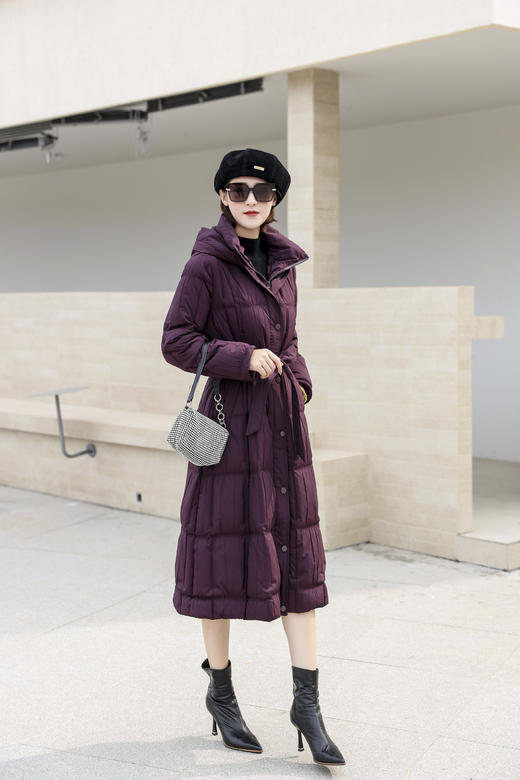 SZ6R25_魏紫色_羽绒服_冬季_连帽抽绳系带收腰长款过膝轻薄款_高级女装_BERNIEELEN 伯妮斯茵 商品图2