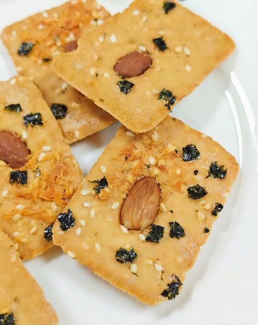 【肉松山药坚果脆】咸香不腻越嚼越香😋 ✨芝麻➕海苔➕肉松➕整颗巴旦木，四层美味🎉精致彩盒装，送礼自留都可 商品图4