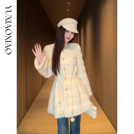 余潇潇【香茶丽兹】精致层次感重工织带缝制收腰抽绳圆领中长款外套 商品图4