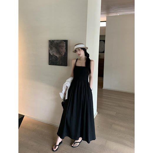 EKOOL衣库 天丝吊带连衣裙女夏季后背绑带修身显瘦长裙a字小黑裙 商品图2