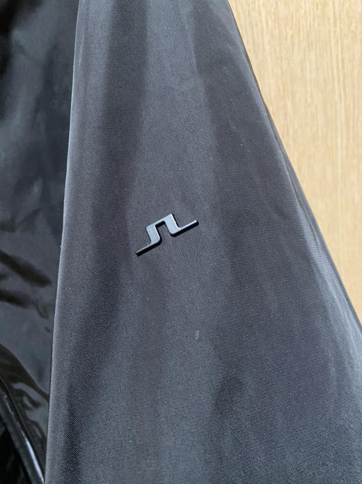 全新外贸渠道林德伯格秋款码甲M码只要299元 商品图3