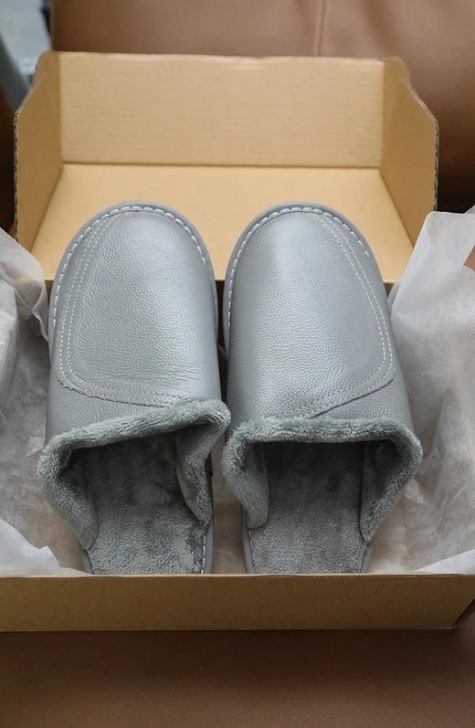 紧急清仓【进口头层牛皮拖鞋】男女款都有！纯手工制作！高奢定制皮胚耐磨柔软PVC底~好看又轻便，不仅保暖性好，还超级防滑WD 商品图6