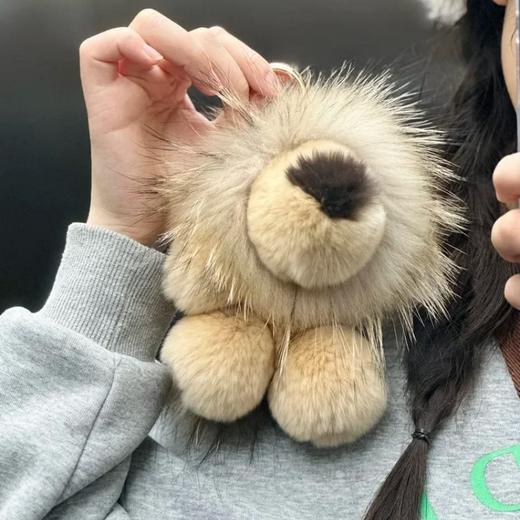 【手工皮*草狮子毛绒挂件】真貉子毛+獭兔毛 支持鉴定❗️​ 原创设计 duang duang chao蓬松~​🦁狮来运转、开启好运🎁既有狮子威武的形象​ 又不失萌趣可爱~ 商品图6