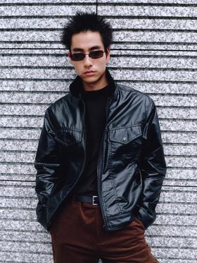 刚柔并济的材质对话