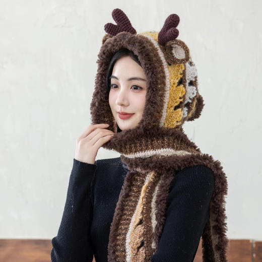 苏苏姐家麋鹿连帽围巾手工diy钩针编织毛线团冬季自制材料包 商品图1