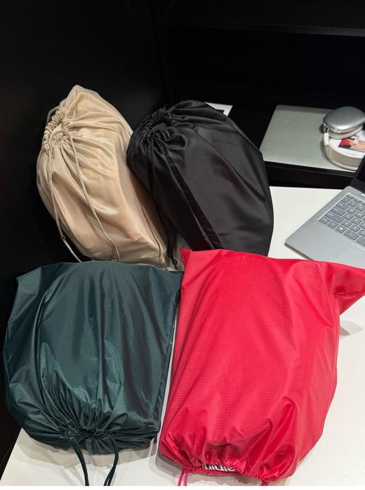 自留。𝐥𝐮🍋最新三合一健身包 𝐠𝐲𝐦 𝐝𝐮𝐟𝐟𝐥𝐞 𝐛𝐚𝐠 男女款 商品图6