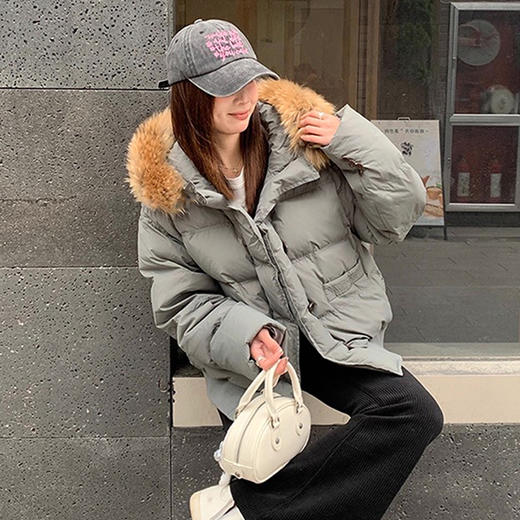 西遇大毛领连帽短款棉服外套女冬季新款保暖加厚小个子面包服SS051990 商品图3