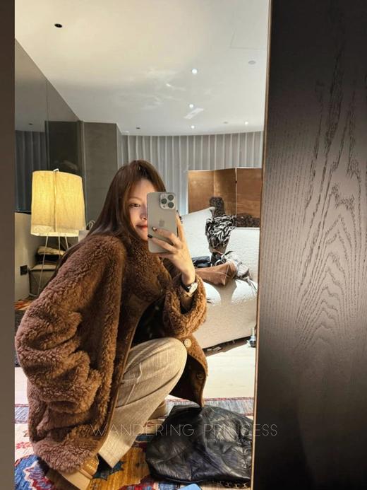 get韩女穿搭【双面穿100%羊毛麂皮大衣】100%绵羊毛🦙手感柔软有弹性，内里复合麂皮~正反都可以穿WD 商品图4