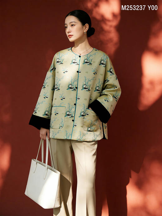 M253237-T两面穿外套 商品图0