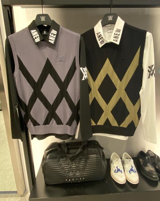 Anew家男士撞色针织背心来了！海报主打款，原面料❗️黑色，碳灰主色大方百搭，撞色logo提花高级有态度！ 商品图2