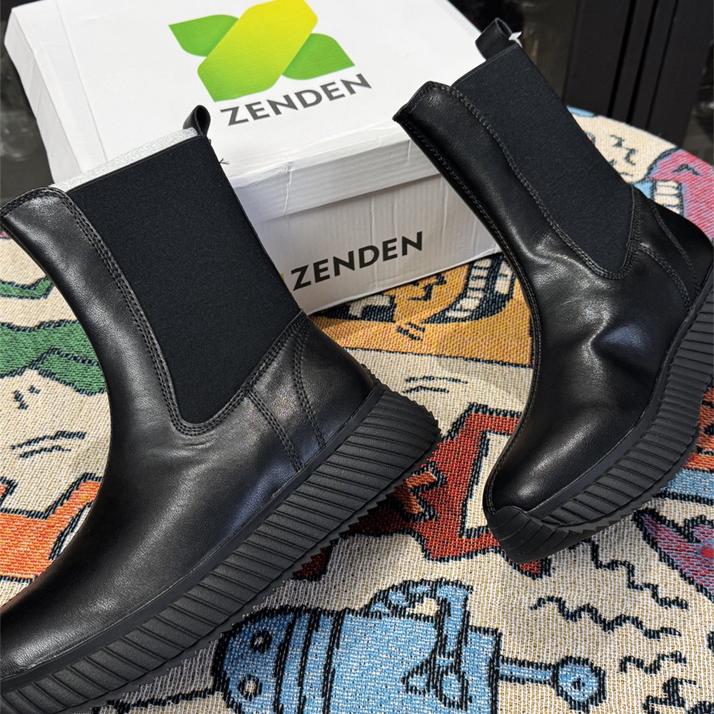 工厂遇难关，咱们捡大漏 —— 这鞋全身是厚实牛皮料！原本是发俄罗斯的订单，官网之前卖 6000 卢比（折合人民币 500+！）