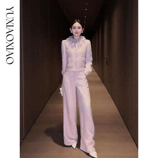 余潇潇【香榭格蕾】绵羊毛棉混纺小香风拼接花边90绒羽绒服&休闲裤 商品图4