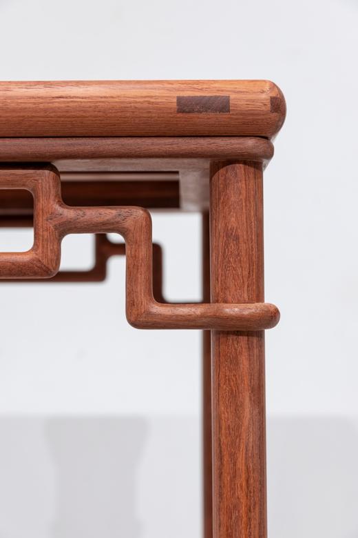 红桥红  家具严选  缅甸花梨（大果紫檀）/大红酸枝【木面/石面 90 颐和园圆腿 花架】 商品图3